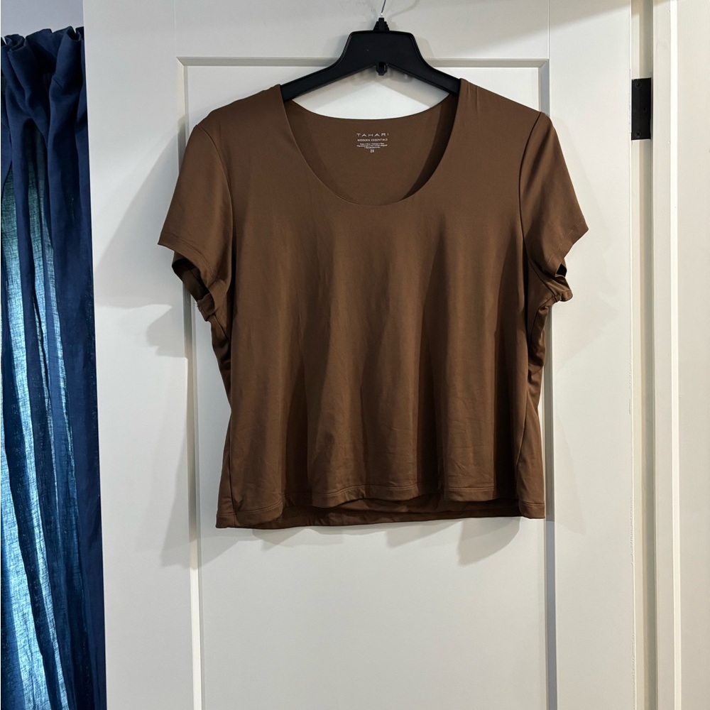 Tahari Brown Crop Relaxed T-Shirt